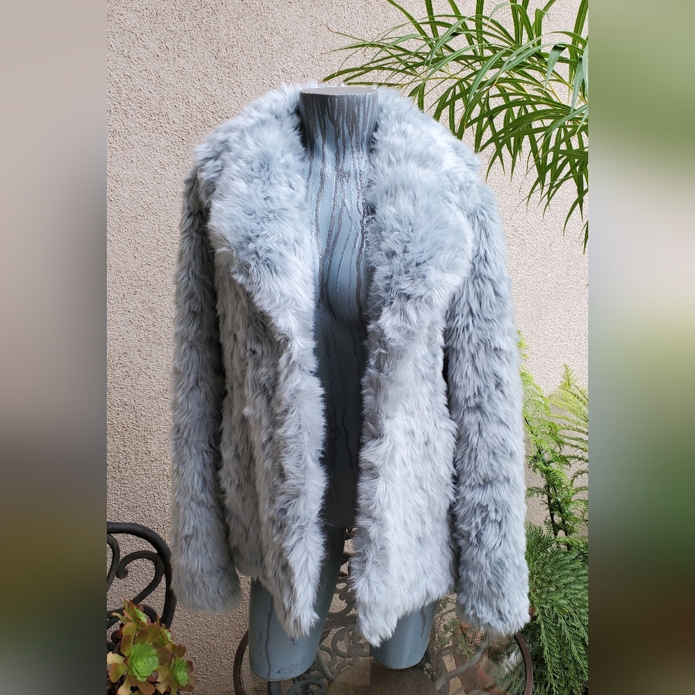 BCBGENERATION GRAY FAKE FUR COAT